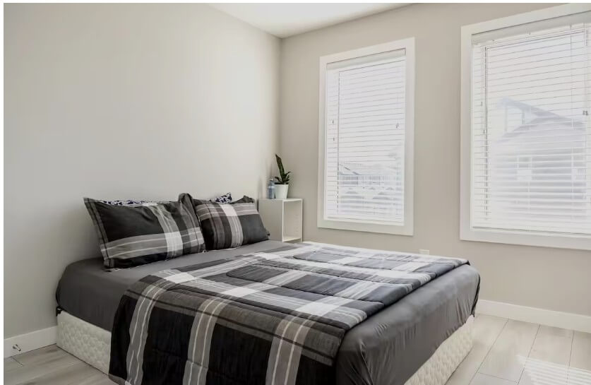 Best Airbnb Close to the Calgary International Airport (YYC)