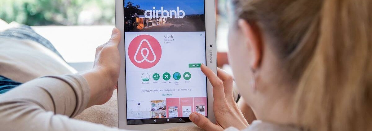 Best Airbnb Titles