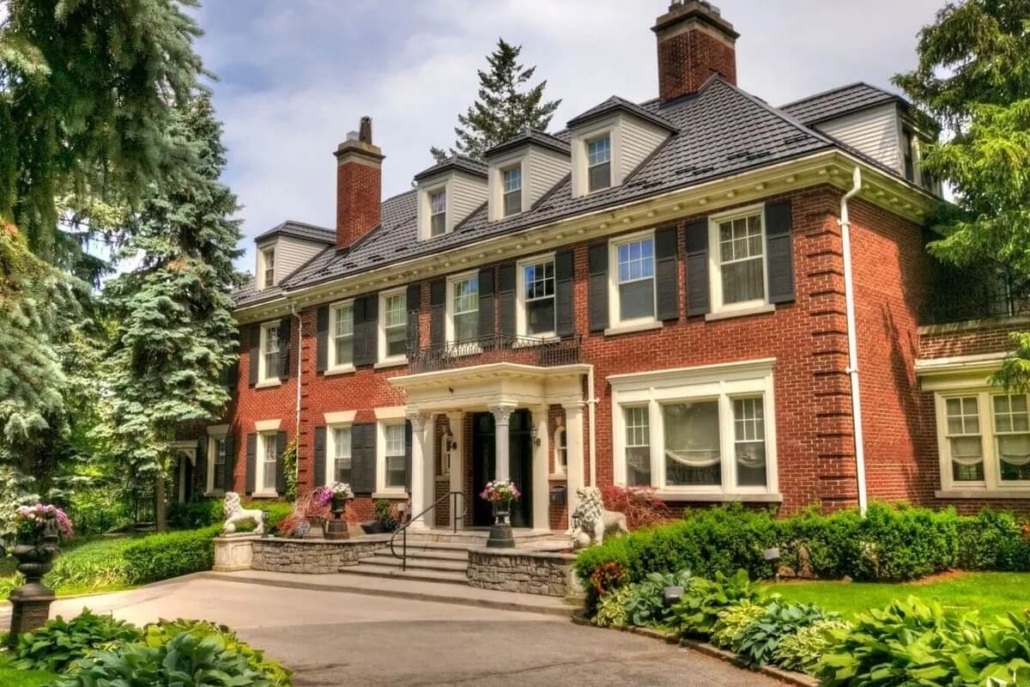Best Neighborhoods in Hamilton, Ontario, for Airbnb - Durand