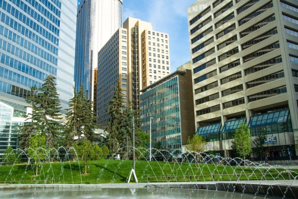 Top Condominiums for Airbnb Rentals in Calgary - Beltline