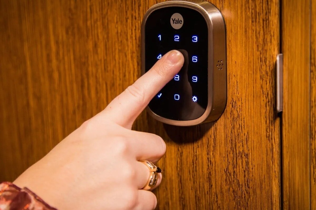 Secure Your Airbnb with Smart Locks: The Ultimate Guide - Yale