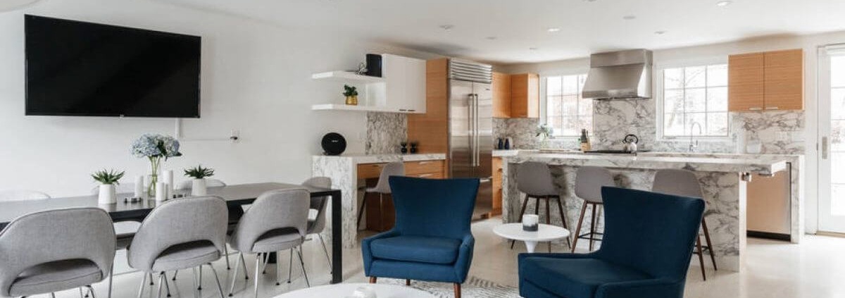 A Comprehensive Guide to Selecting Airbnb Furniture