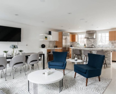 A Comprehensive Guide to Selecting Airbnb Furniture