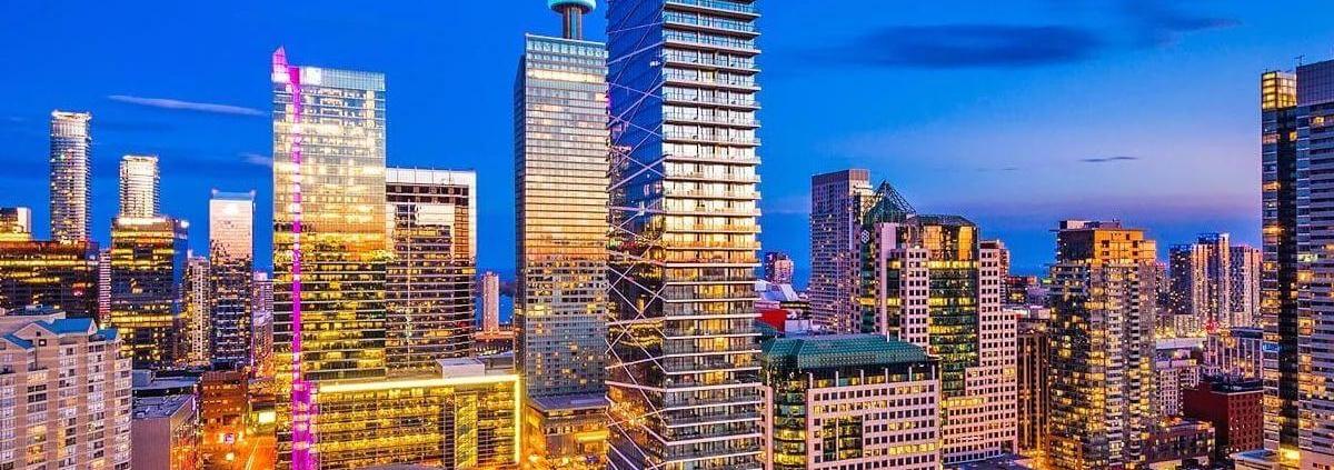 An In-depth Look at 5 Toronto Neighborhoods for Airbnb