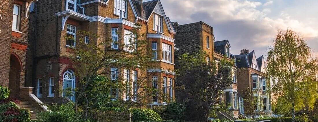 5 Insider Tips for Skyrocketing Airbnb Profits in Merton, Greater London