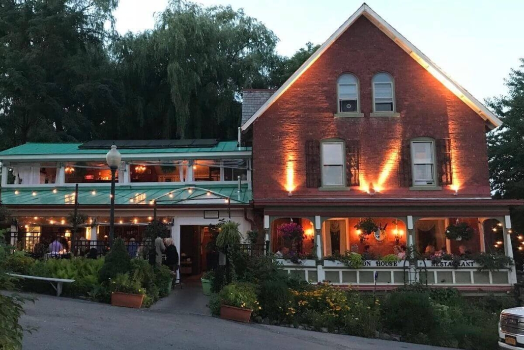 A Local's Guide to the Best Hidden Gems for Saratoga Springs Airbnb Visitors
