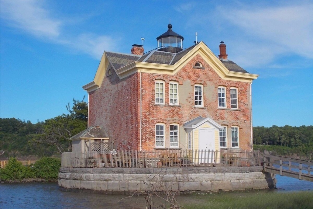 Secrets to Skyrocket Your Airbnb Profits in Saugerties
