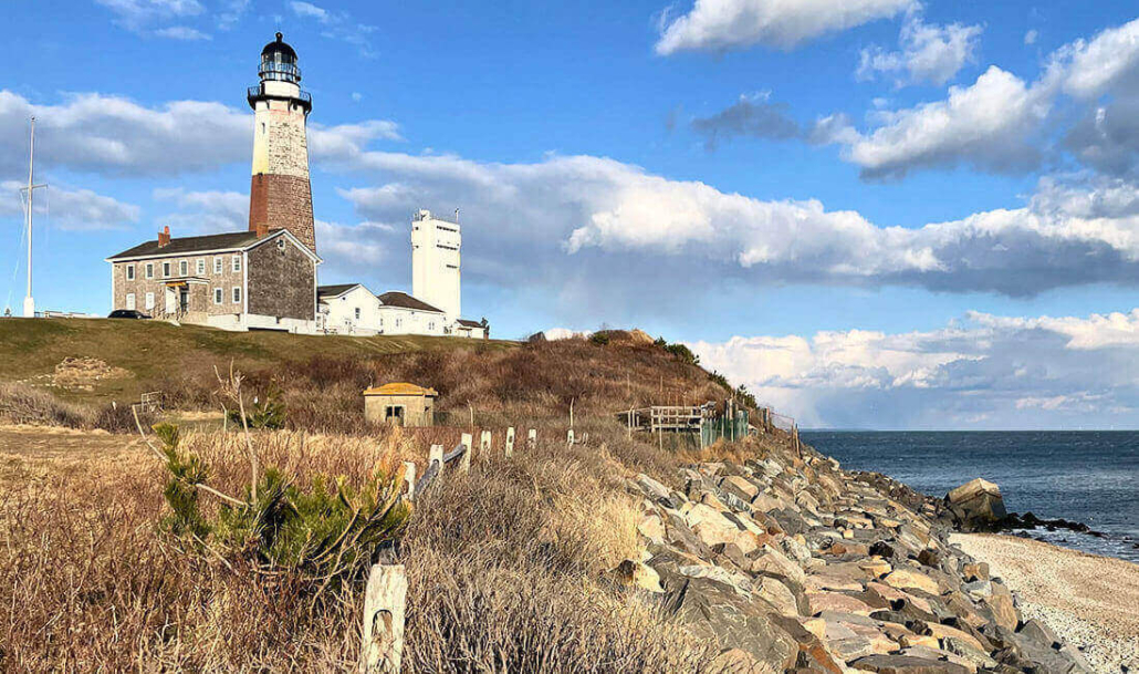What Makes East Hampton a Great Place for Airbnb Investment?