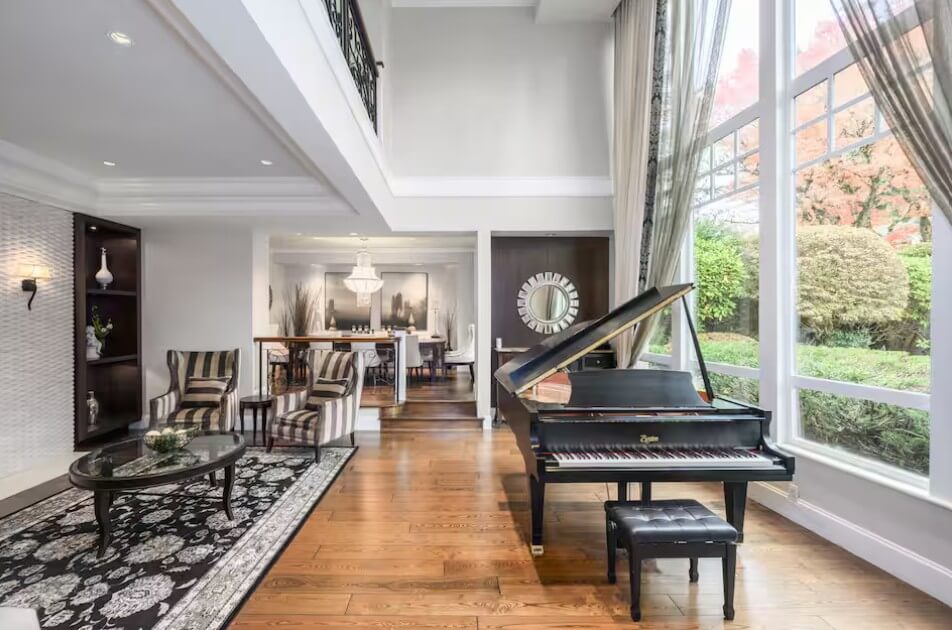 Luxury Airbnb Vancouver Metro