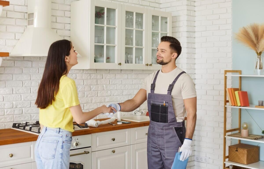 Best AI Tools For Airbnb Hosts