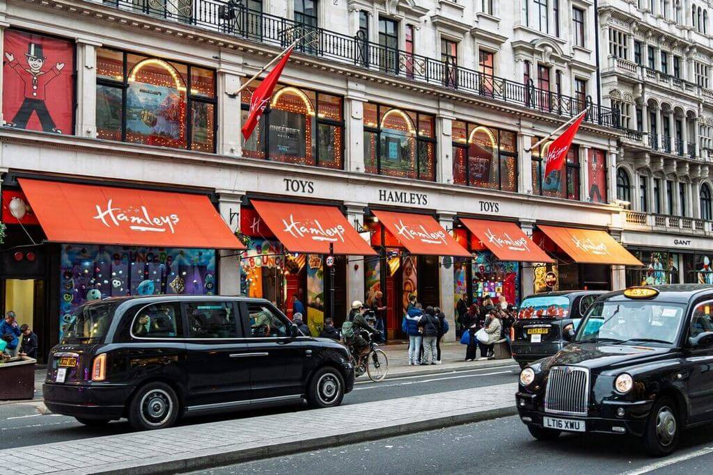 Airbnb London (United Kingdom)