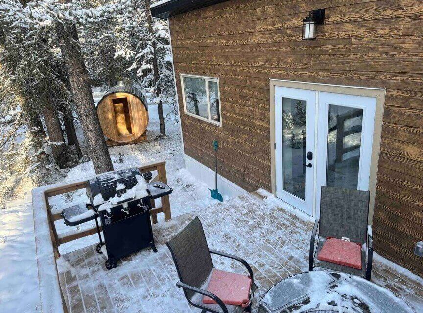 Tiny Cabin In The Woods
