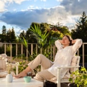 Airbnb Backyard Ideas That Turn Outdoor Space Into a Booking Magnet