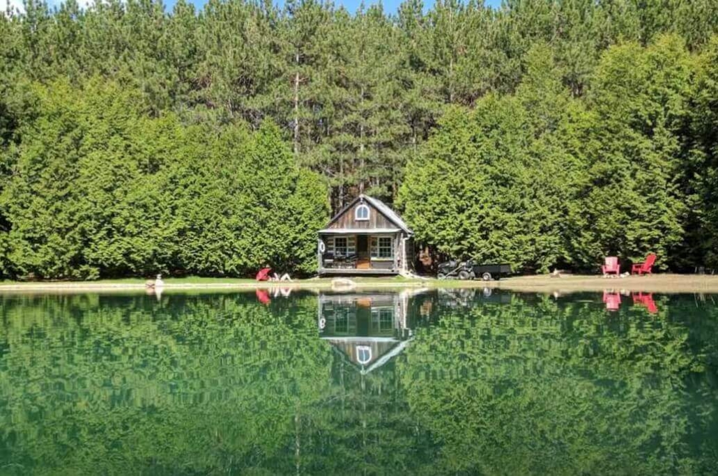 Mono: Cabin in the Woods Experience
