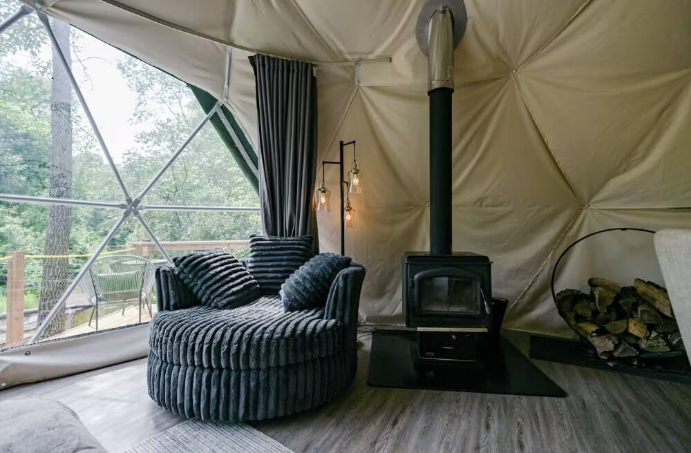 Misty Oak Hollow: Dome Glamping