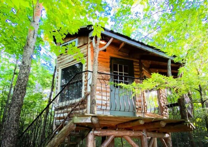 Stonehenge Off Grid Cabin