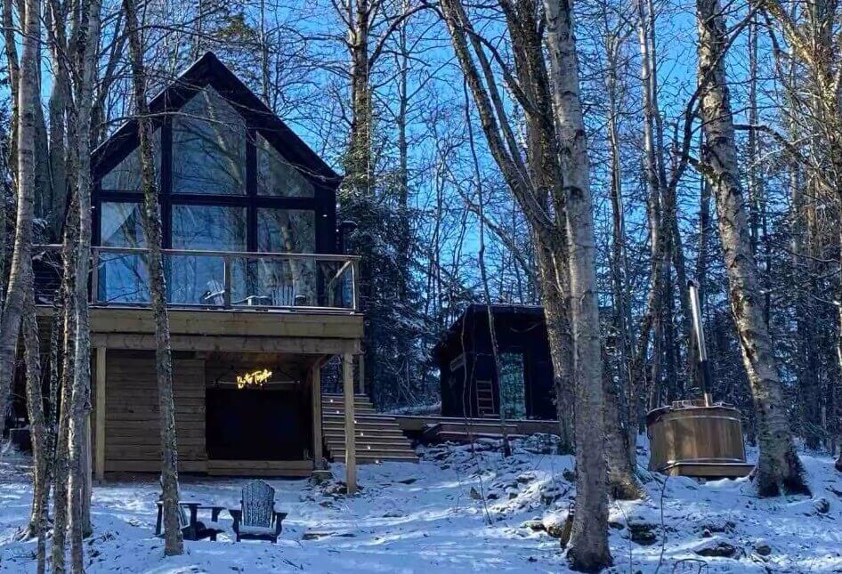 Private Lakefront Nordic Spa @Tides Peak